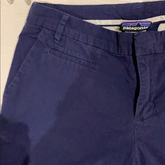 REDUCED! Patagonia Navy Cropped Pants - Picture 3 of 4